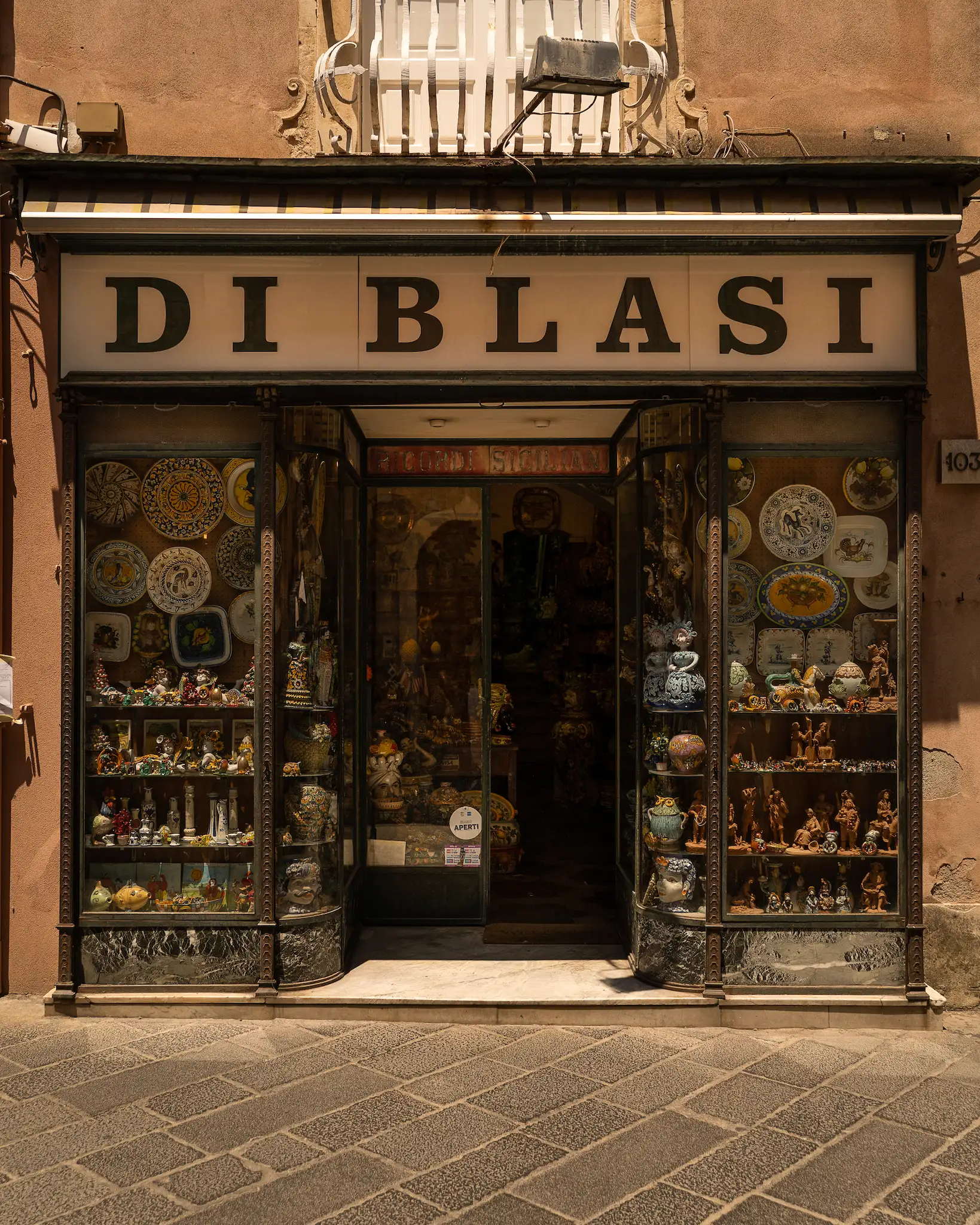 Ceramic boutique in the middle of Taormina